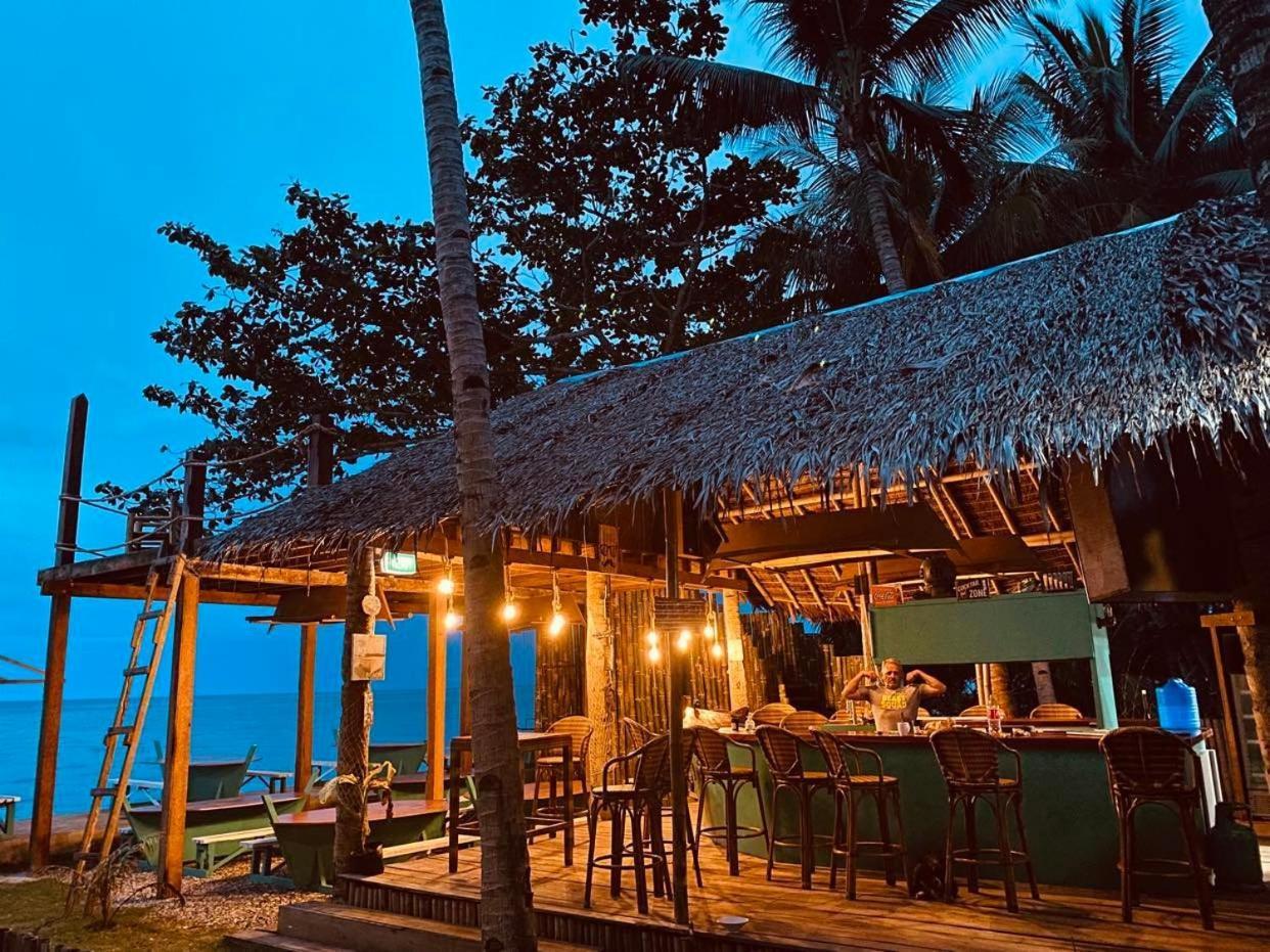 The Bangka Beach Guesthouse Сикиджор Екстериор снимка